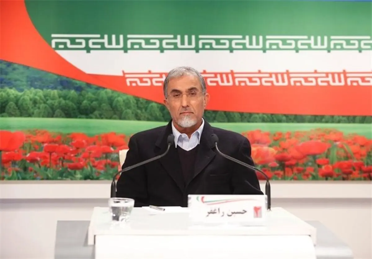وجود انگیزه سیاسی در پشت پرده سوال از وزیر اقتصاد / بانک مرکزی وظیفه کنترل و نظارت بر بانک‌ها را برعهده دارد