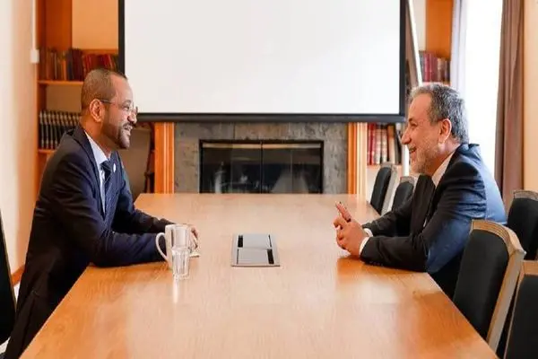 «عراقچی» و وزیر خارجه عمان دیدار کردند