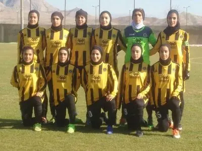 شکست میلی متری بانوان سپاهان