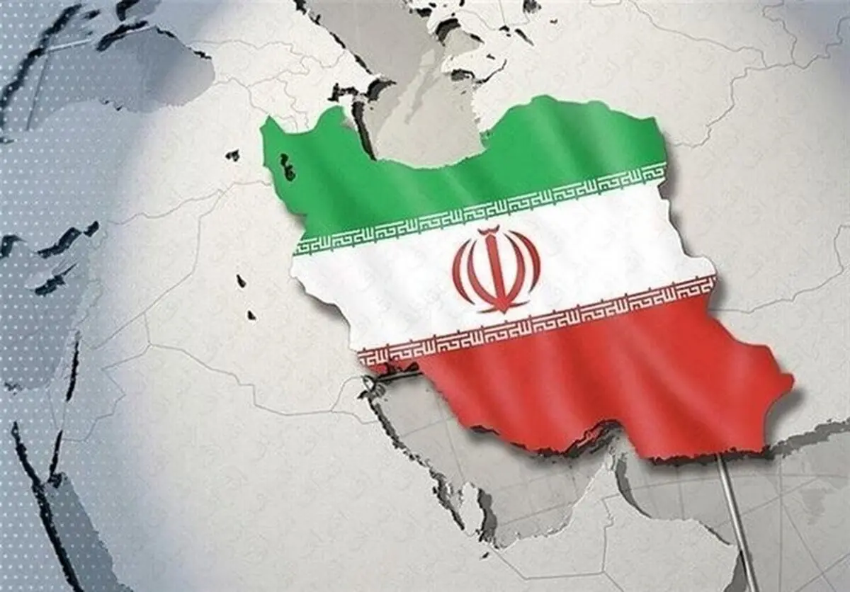 فضا برای رشد بخش خصوصی مناسب نیست/ تاسیس اقامتگاه بومگردی نیاز به ۲۰۰ مجوز دارد/ امضاهای طلایی مانع بهبود کسب و کارها است
