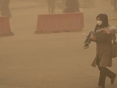 همه چیز در خوزستان زیر خاک مدفون شده است