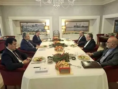 دیدار عراقچی با وزیر امور خارجه قزاقستان 