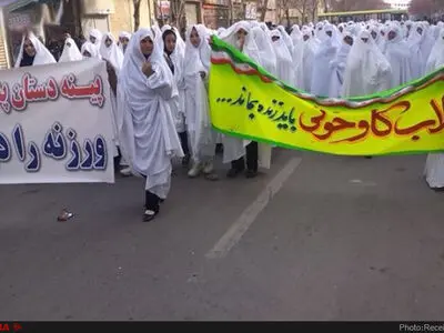 ورزنه بسان یک شهر مرده شده/کسی کاری برای اشتغال و درآمدزایی مردم انجام نداد/برخی قادر به پرداخت قبض آب و برق نیستند