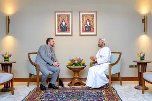 دیدار معاون حقوقی و بین‌المللی وزارت امور خارجه ایران با وزیر امور خارجه عمان