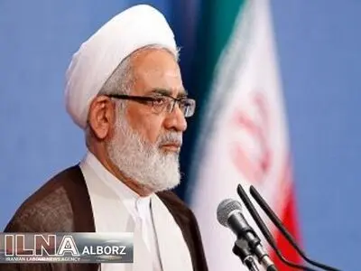 در کنار دولت به ادامه فعالیت واحدهای تولیدی کمک می کنیم که کارگری بیکار نشود