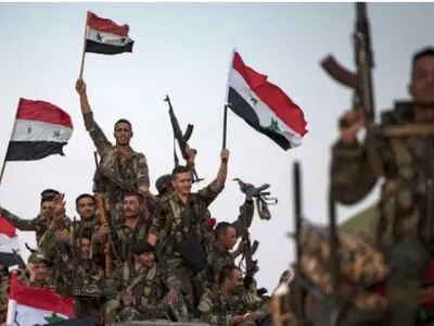 ارتش سوریه مواضع خود در حومه الرقه و حلب را تقویت کرد