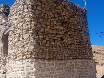مرمت برج تاریخی رکن‌الدین خلار در سپیدان آغاز شد