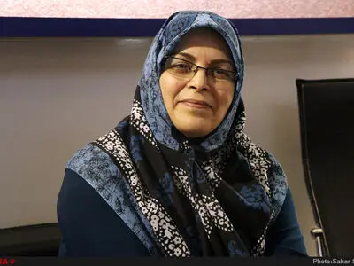 «آذر منصوری» رئیس جبهه اصلاحات ایران باقی ماند