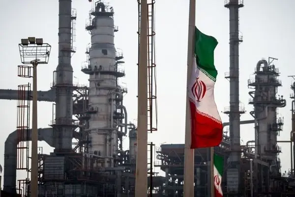 Report: Gas production rise in Iran offsets decrease in global oil market share