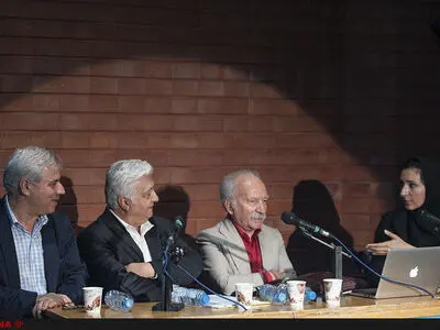 ساختمان «خانه ایران» را باید به ایران بازگردانیم