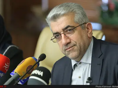 آغاز عملیات اجرایی سد گرین نهاوند /اجرای ۸۲۰۰ پروژه آب و برق در کشور