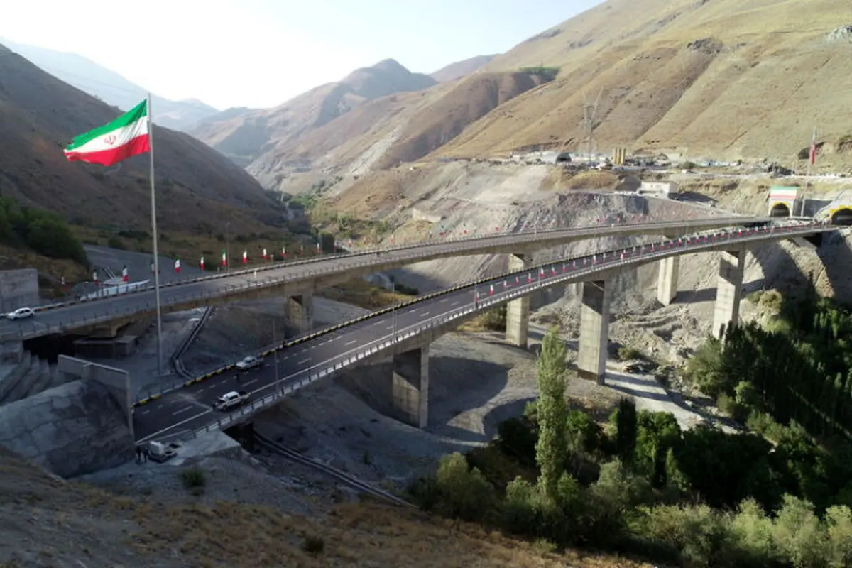 افتتاح و بهره برداری از باند شرقی منطقه ۲ آزادراه تهران-شمال