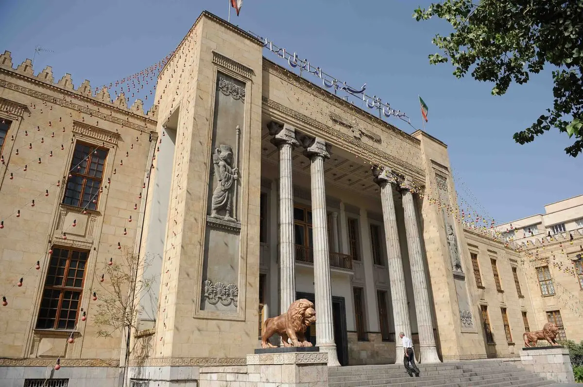 طرح ضربتی وام ازدواج در بانک ملی آغاز شد