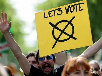 روز آخر ماراتون انتخاباتی در اروپا؛ از امید راست افراطی تا آمال موج سبز