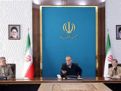 بررسی اقدامات انجام شده برای اجرای طرح پزشک خانواده با حضور دکتر پزشکیان