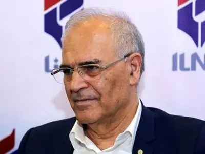 پرونده را ندیده‌ام و اطلاعی از عناوین اتهامی موکلم ندارم/ می‌گویند در حال حاضر نیازی به حضور وکیل نیست