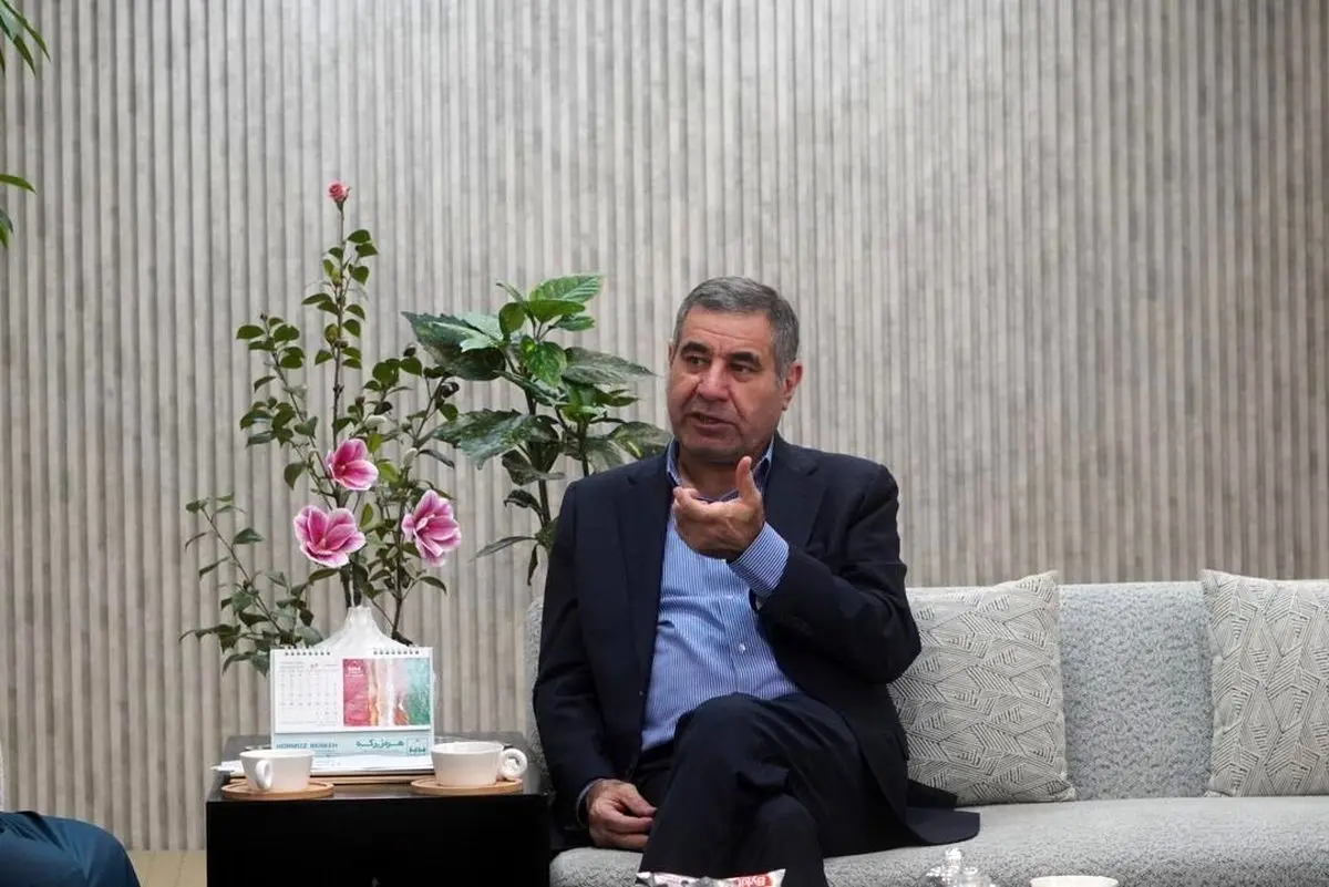 به زودی شاهد رفع فیلتر برخی پلتفرم‌ها خواهیم بود/ نمایندگان مجلس نباید در عزل و نصب‌ها دخالت کنند
