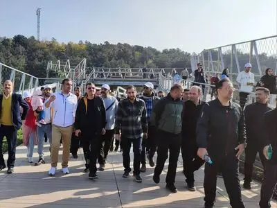 حضور بیش از ۵۰۰۰ نفر از کارکنان شهرداری تهران در همایش پیاده روی خانوادگی