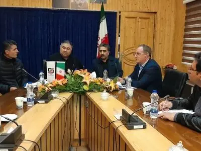 توافقات جدید گمرک ایران و آذربایجان برای کاهش ترافیک کامیون‌ها 