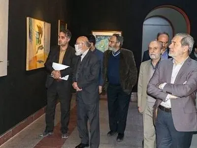 بازدید رئیس شورای شهر تهران از موزه فلسطین و فرهنگستان هنر