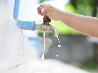 کمبود 2.5 متر مکعب بر ثانیه ای آب اصفهان در زمان پیک مصرف/ چاه های فلمن به طور کامل خشک شده‌اند