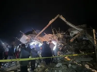 ۶ غیرنظامی در حمله هوایی به مناطق مسکونی خرم‌آباد شهید شدند، احتمال افزایش تعداد شهدا