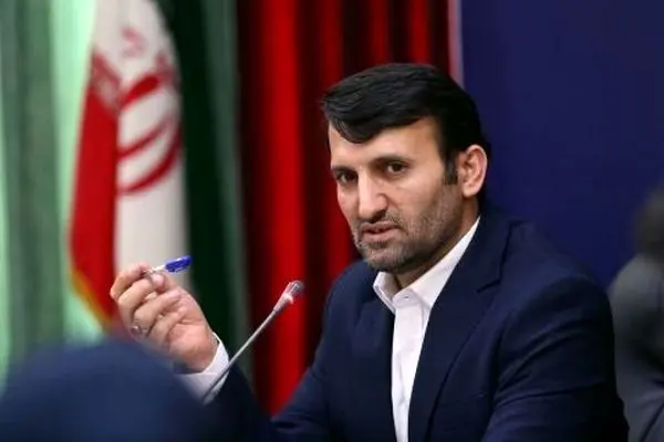 موارد تنبیه بدنی در مدارس از انگشتان دست کمتر است/ معلمی که دانش آموزش را ضرب و شتم کند، به اشتباه معلم شده/ کتک زدن دانش آموز ممکن است باعث ترک تحصیل او شود