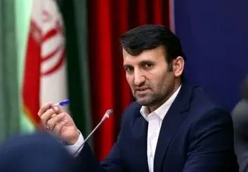 موارد تنبیه بدنی در مدارس از انگشتان دست کمتر است/ معلمی که دانش آموزش را ضرب و شتم کند، به اشتباه معلم شده/ کتک زدن دانش آموز ممکن است باعث ترک تحصیل او شود