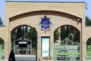 بحران اسکان دانشجویان سنواتی دانشکده شریعتی تهران؛ دختران بی‌سرپناه در جست‌وجوی مسافرخانه‌