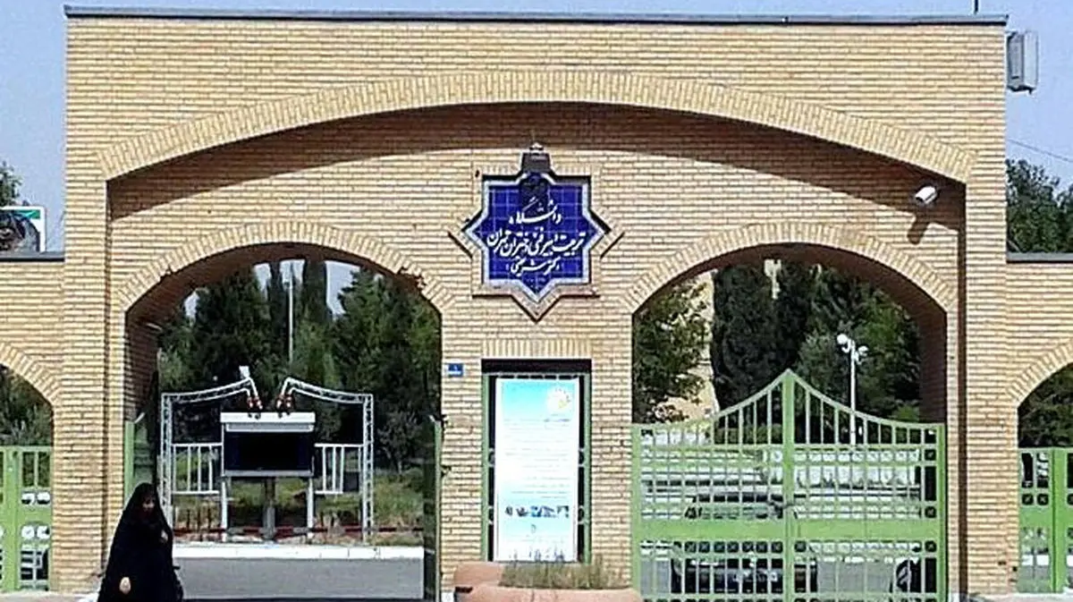 بحران اسکان دانشجویان سنواتی دانشکده شریعتی تهران؛ دختران بی‌سرپناه در جست‌وجوی مسافرخانه‌