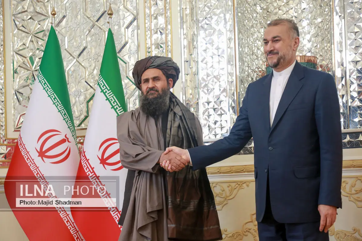 ملاعبدالغنی برادر با وزیر امور خارجه کشورمان دیدار کرد