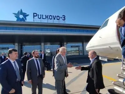 احمدیان وارد سن‌پترزبورگ شد
