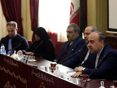سلطانی‌فر: 50 درصد مدیریت را پیگیری و نظارت می‌دانم