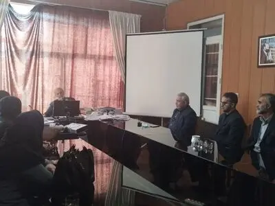بررسی مشکلات کارکنان شرکت توزیع برق در خانه کارگر 