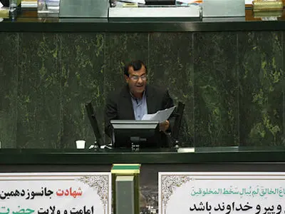 خطیب شخصیتی فراجناحی و قائل به انسجام ملی است