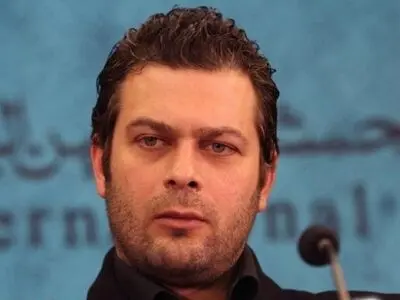 پژمان بازغی در بیمارستان