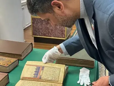 قدیمی‌ترین قرآن در قزاقستان قدمتی نهصد ساله دارد