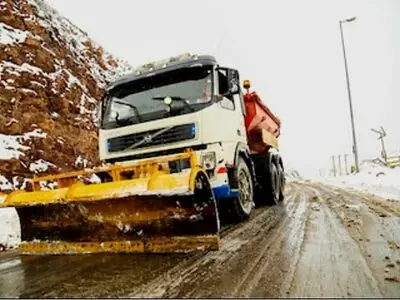 برف روبی بیش از هزار کیلومتر از محورهای کوهستانی مازندران