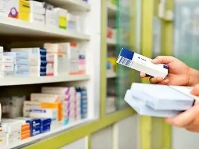 روایت رئیس مرکز اطلاع رسانی وزارت بهداشت از بازدیدهای میدانی پزشکیان در روزهای جنگ رمضان
