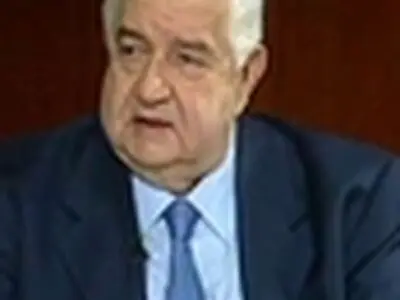 اولویت ما مبارزه با تروریسم و آشتی ملی برای رسیدن به راه حل سیاسی است