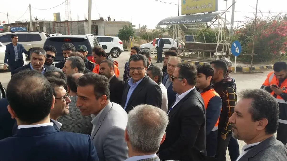 بازدید میدانی اسلامی وزیر راه و شهرسازی از جاده هندیجان/ تاکید گلمرادی بر اتمام پروژه های نیمه تمام