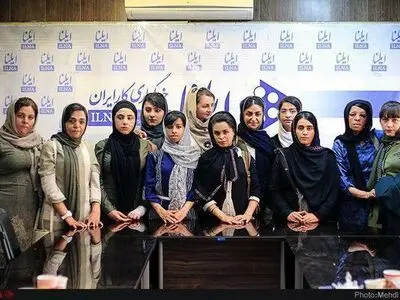 تجمع دانش‌آموزان شین‌آبادی مقابل نهاد ریاست‌جمهوری + تصویر