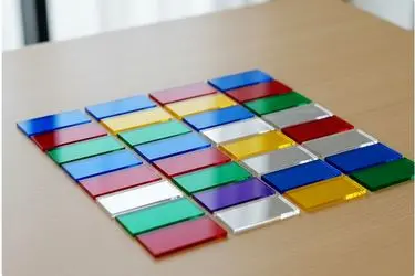 پلکسی گلاس چیست و چرا جایگزین شیشه شده است؟