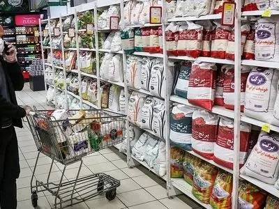 تورم ۲۰۰ درصدی در یک‌ سال/ قیمت یک کیسه برنج برابر با دستمزد یک هفته کارگر است
