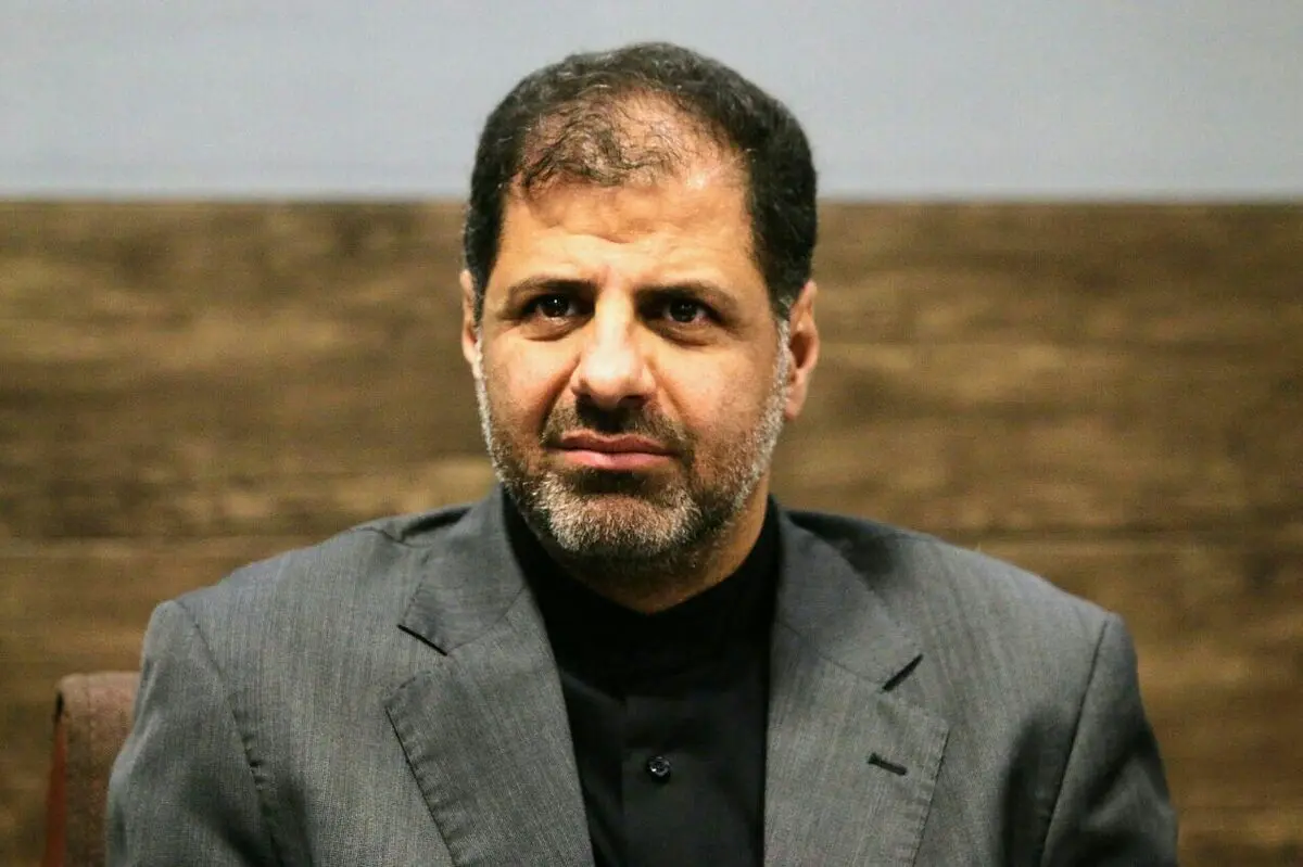 وزیر اقتصاد در بحث مبارزه با فساد، با کسی تعارف ندارد