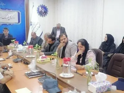 بخش‌های فرهنگی‌ و هنری و رسانه نیاز به خودباوری و انسجام دارد