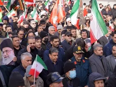 حضور حماسی شهروندان اعلام انزجار از اقدامات اخیر اغتشاشگران است