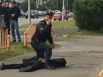 Several wounded in Russian knife attack, attacker shot dead