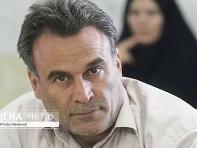 قرار نبود با وقت‌کشی بازنشستگان را به ۲ میلیون و ۱۲ هزار تومان راضی کنند/ افزایش مستمری متناسب با هزینه‌ها دروغ بود
