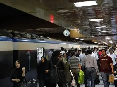 کاهش سرفاصله حرکت قطارهای خط ۳ مترو در پیک عصرگاهی